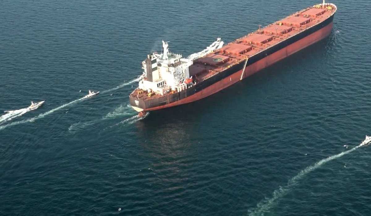 Oman Confirms No Transit Fees for Strait of Hormuz Navigation